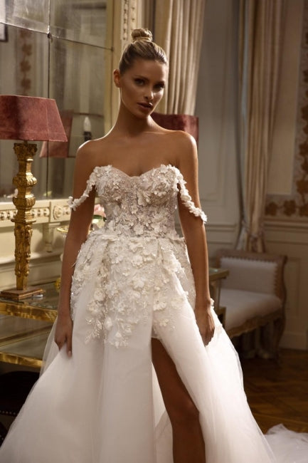 Amazing Long White Off-the-shoulder A-line Lace Wedding Dresses With Split Online-ballbellauk