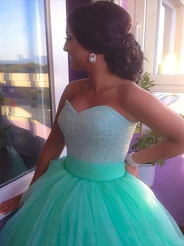 Ball Gown Sleeveless Sweetheart Tulle Beading Plus Size Prom Dress-ballbellauk