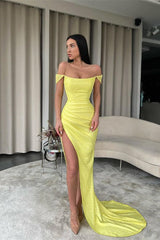 Bright Yellow Off-The-Shoulder Mermaid Prom Dress UK With Split-ballbellauk