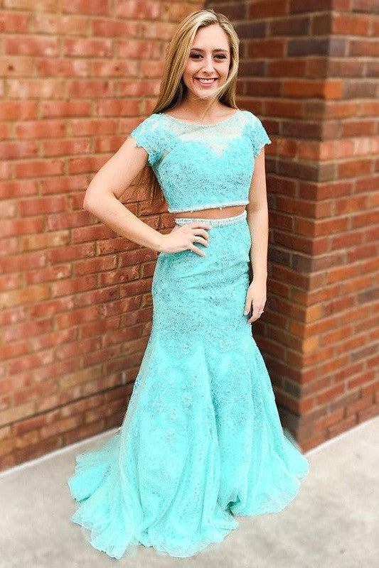 Chic Mermaid Scoop Short Sleeves Lace Prom Dress-ballbellauk