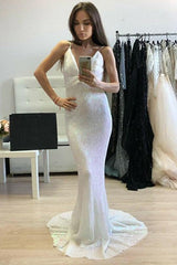 Chic Mermaid Sequins V-neck Ruffles Sleeveless Prom Dress-ballbellauk