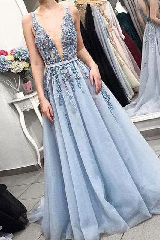 Classic V-Neck Sleeveless With Appliques Tulle Prom Dress online-ballbellauk