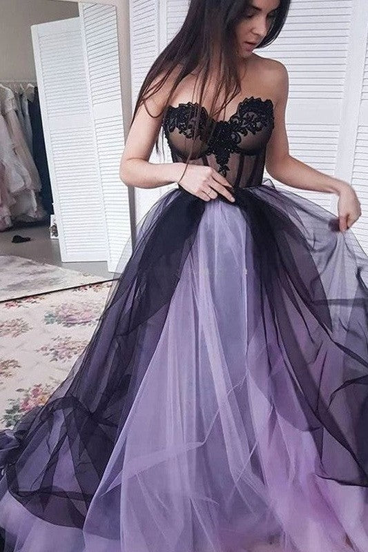 Elegant Tulle Ball Dress Appliques Strapless Sleeveless Court Train Prom Dress-ballbellauk