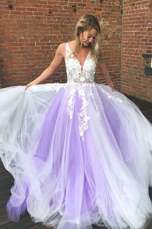 Elegant Tulle Ball Dress Appliques V-neck Sleeveless Prom Dress-ballbellauk