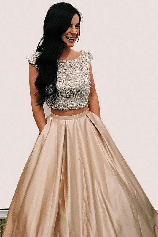 Gorgeous Scoop Sleeveless Long Beading Prom Dress with Satin-ballbellauk