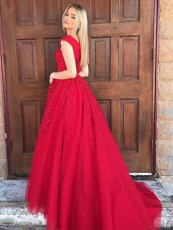 Gorgeous V-Neck Sleeveless With Appliques Tulle Prom Dress-ballbellauk