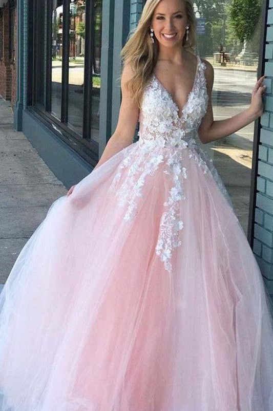 Gorgeous V-neck Tulle With Appliques Sleeveless Long Prom Dress-ballbellauk