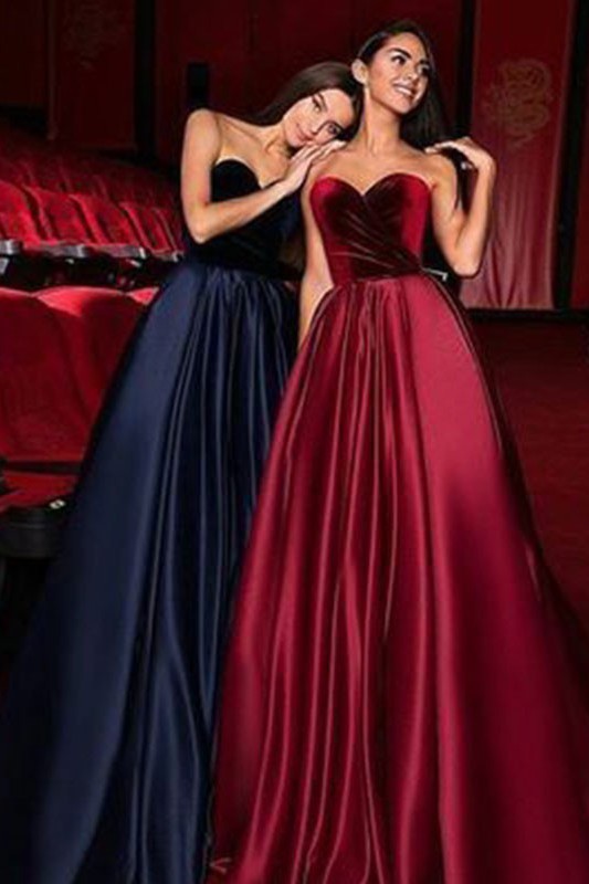 Sleeveless Amazing Sweetheart Court Train Prom Dress with Satin-ballbellauk