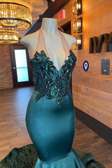 Unique Prom Dress UK with Appliques and Beads - Halter Sleeveless Mermaid-ballbellauk