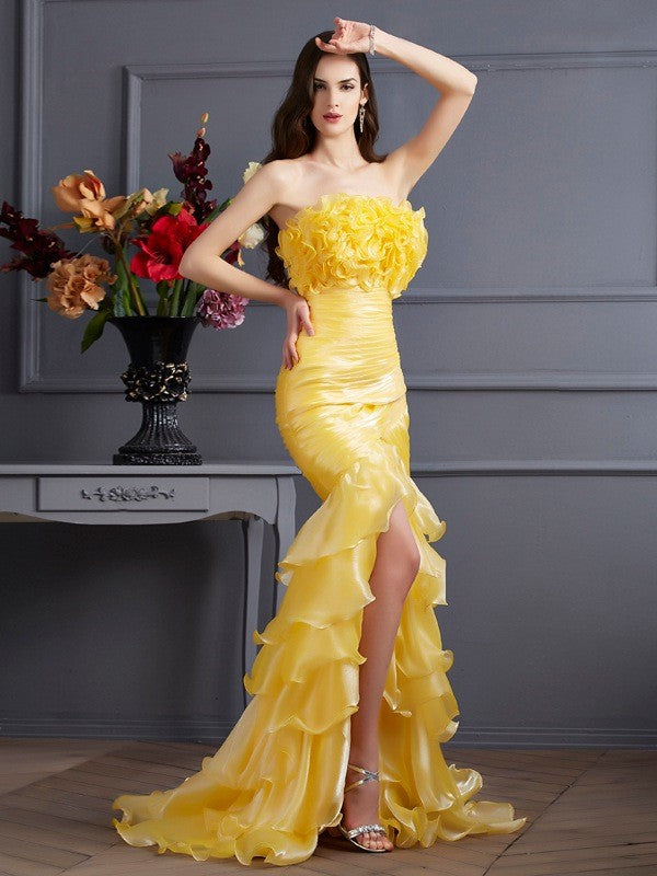 Chic Mermaid Strapless Sleeveless Ruffles Long Tulle Prom Dress