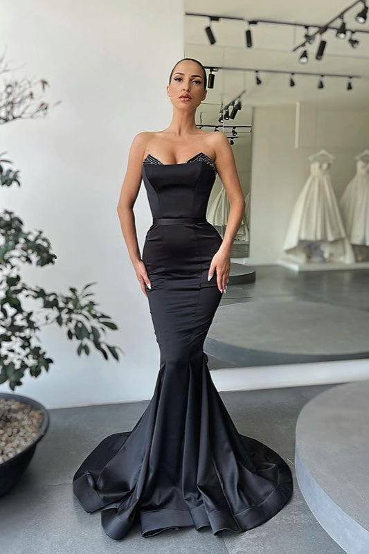 Beautiful Black Mermaid Long Ball Dresses Beadings