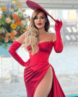 Beautiful Red Mermaid Slit evening Dress With Gloves Sweetheart
