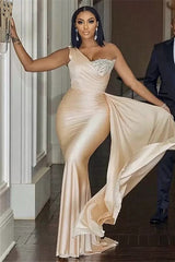 Stunning Mermaid Sleeveless Long Open Back Applique With Side Train Formal Wears