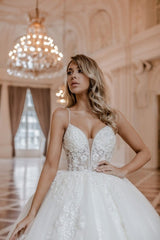 Charming Spaghetti-Straps Sleeveless Ball Gown Lace Bridal Gowns On Sale