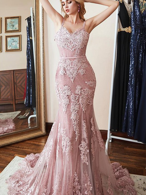 Beautiful Sleeveless Mermaid Spaghetti-Straps  Lace With Appliques Prom Dress