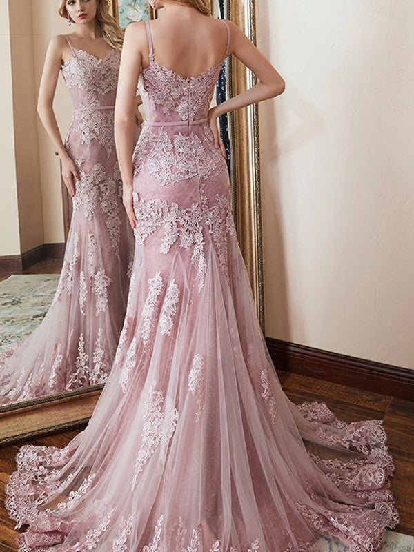 Beautiful Sleeveless Mermaid Spaghetti-Straps  Lace With Appliques Prom Dress
