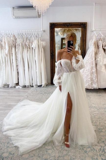 Chic Long A-line Tulle Split Wedding Dresses With Long Sleeves