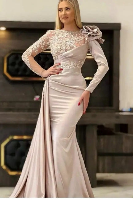 Modern Long Champagne Mermaid Lace Evening Gown With Long Sleeves