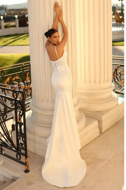 Charming Spaghetti-Straps Sleeveless Mermaid Bridal Gowns On Sale With Lace