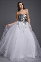 Gorgeous Sweetheart Sequin Sleeveless Long Net Prom Dress
