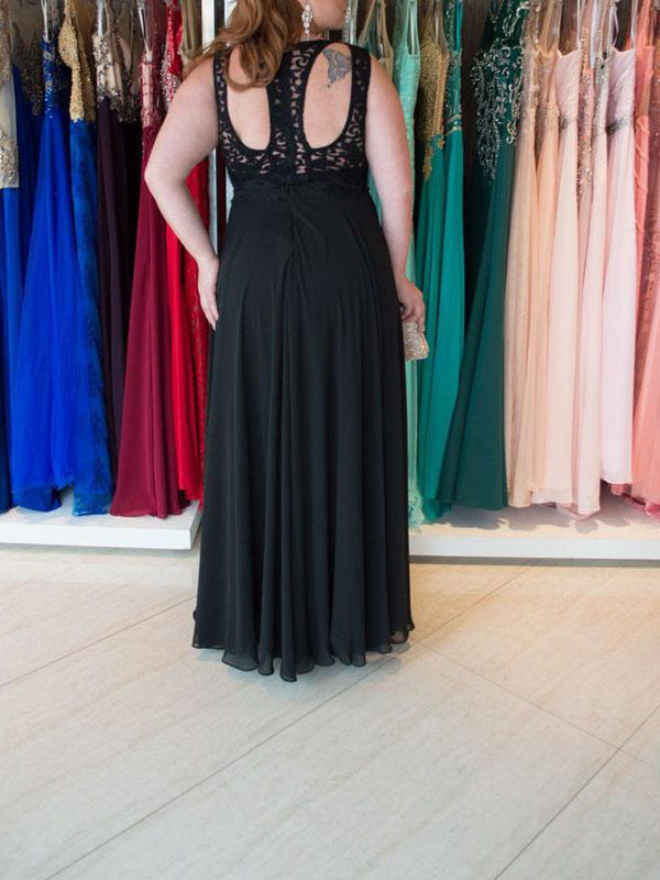 Gorgeous Straps Sleeveless Lace Long Chiffon Plus Size Prom Dress