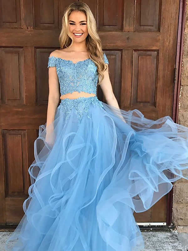 Sleeveless Amazing Off-the-Shoulder Tulle With Appliques Long Two Piece Prom Dress