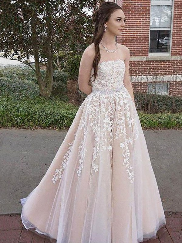 Gorgeous Strapless Sleeveless Long With Appliques Tulle Prom Dress