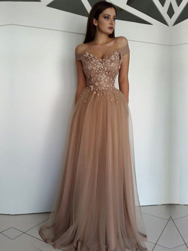 Sleeveless Amazing Off-the-Shoulder Long With Appliques Tulle Prom Dress