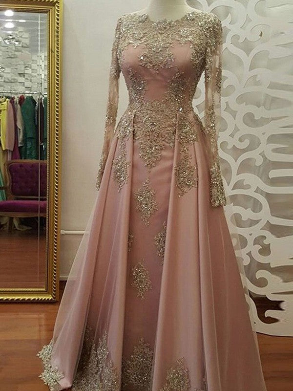 Gorgeous Long Sleeves Long Scoop With Appliques Tulle Muslim Prom Dress