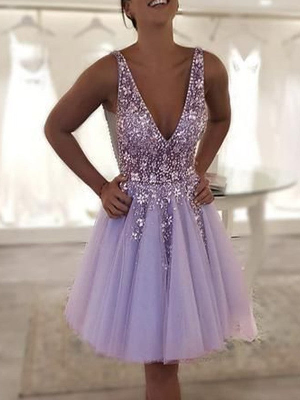 Gorgeous Tulle Beading V-neck Sleeveless Homecoming Dress