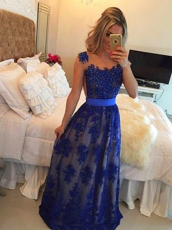 Sleeveless Scoop With Appliques Long Tulle Prom Dress