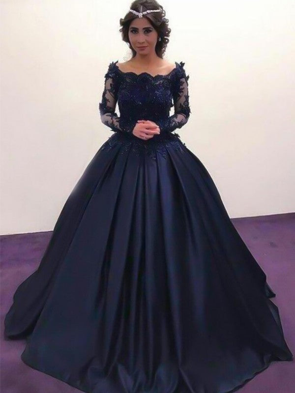 Ball Gown Bateau Long Sleeves  With Appliques Elegant Evening Dress